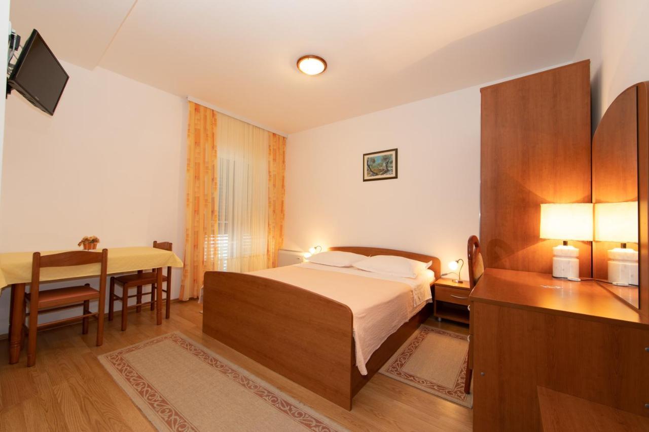Apartmani Biser Тучепи Экстерьер фото