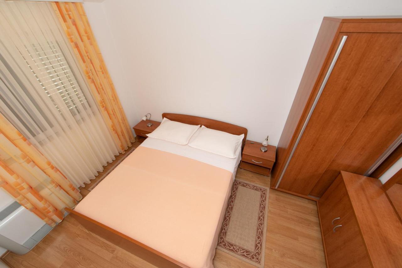 Apartmani Biser Тучепи Экстерьер фото