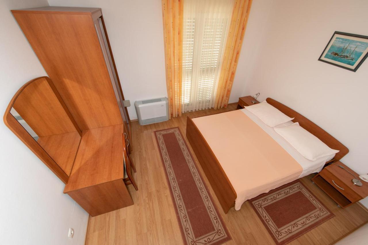 Apartmani Biser Тучепи Экстерьер фото