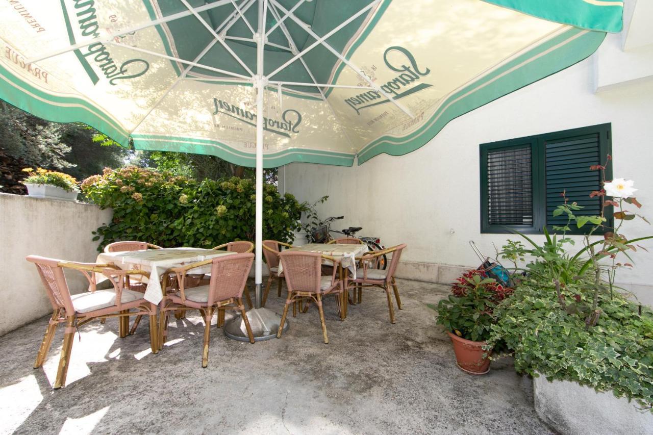 Apartmani Biser Тучепи Экстерьер фото