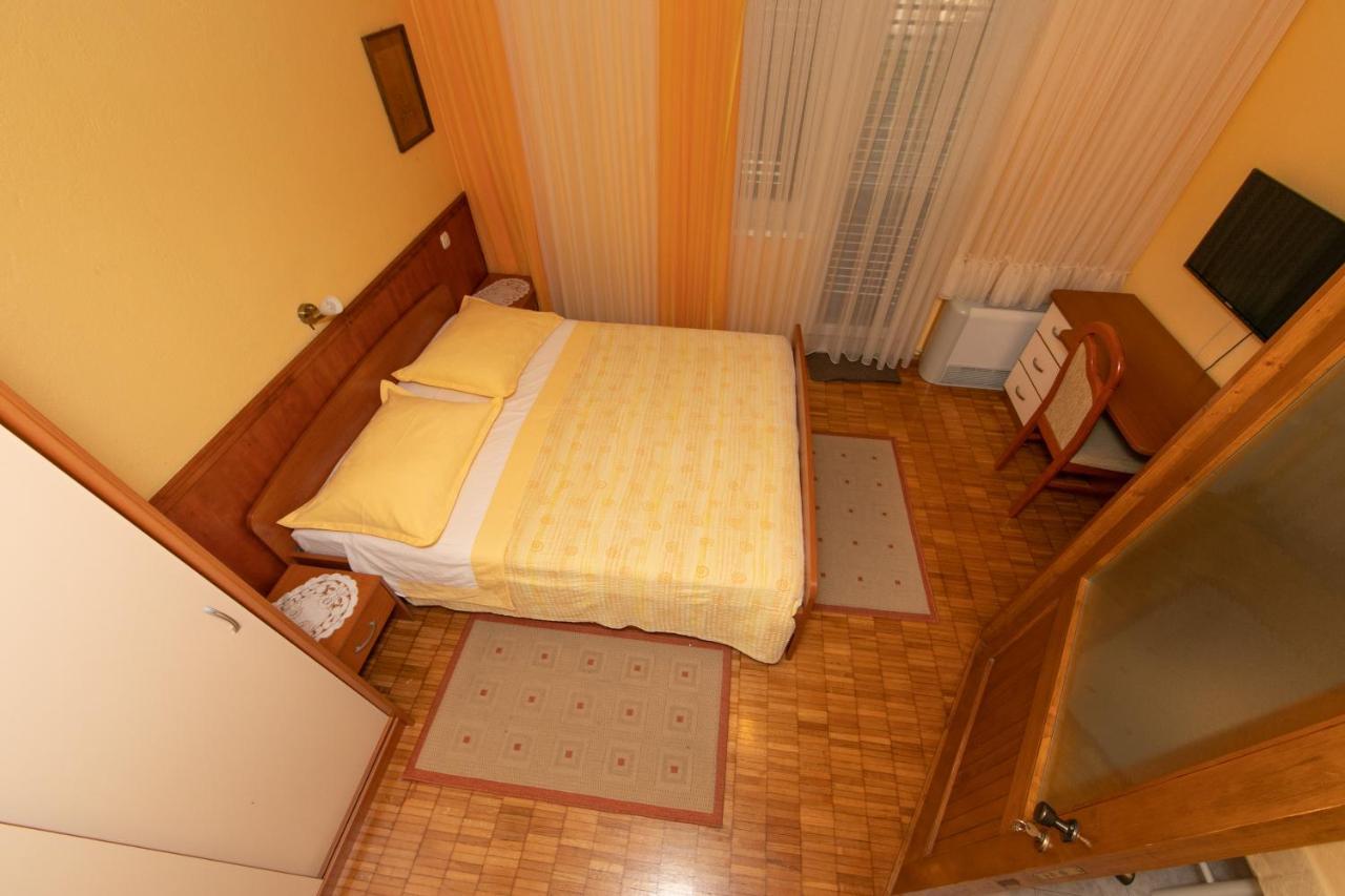 Apartmani Biser Тучепи Экстерьер фото