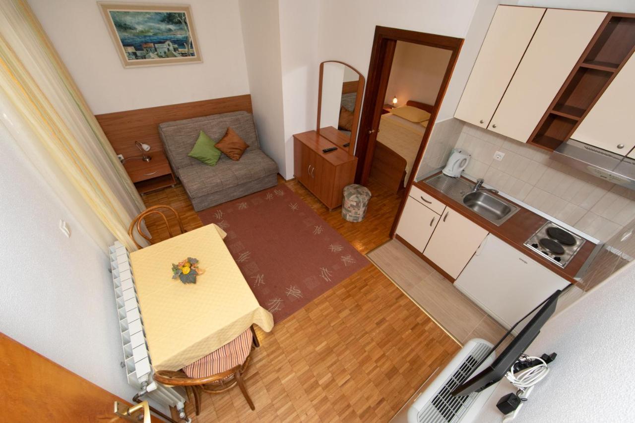 Apartmani Biser Тучепи Экстерьер фото