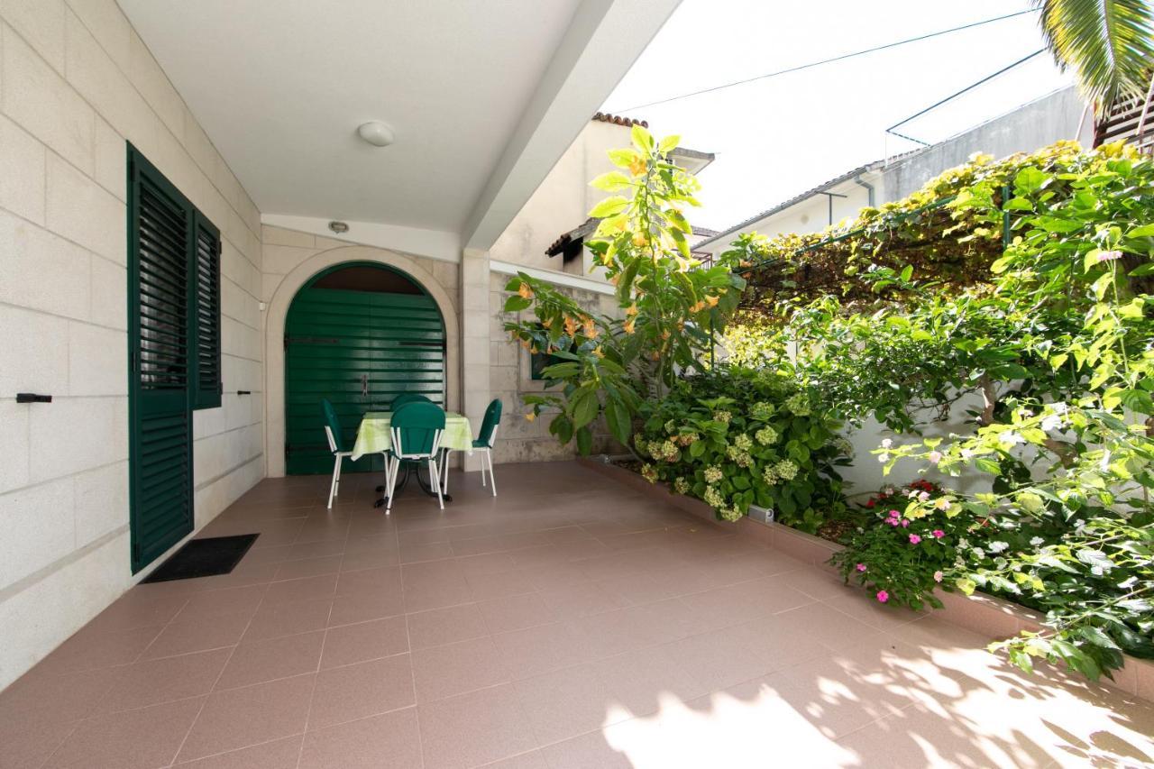 Apartmani Biser Тучепи Экстерьер фото